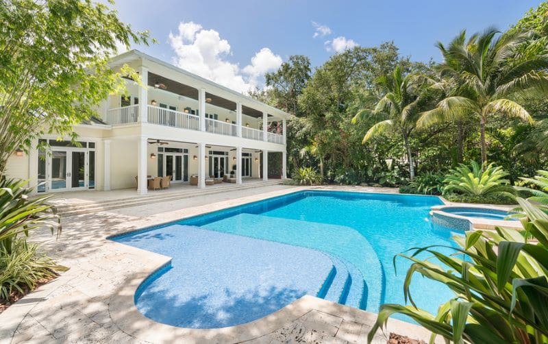 Miami Mansion e piscina
