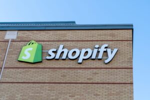shopify-ہے-شروع-کرنے-کی-اجازت-ای-کامرس-گاہکوں کو-فروخت-nfts-directly.jpg