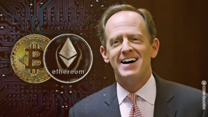 us-senator-declares-investments-in-grayscales-btc-and-eth-trusts.jpg