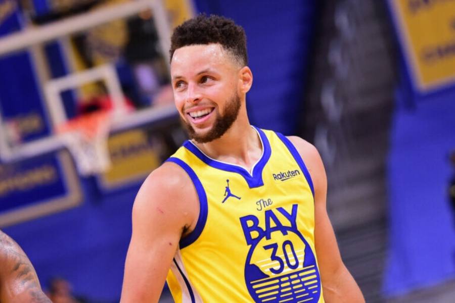 Crypto exchange FTX hires NBA superstar Stephen Curry as its global ambassador. PlatoAiStream PlatoAiStream. Data Intelligence. Vertical Search. Ai.