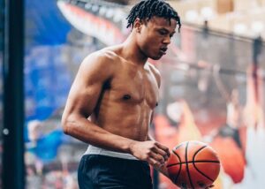 jaylen-clark-becomes-first-basketball-player-to-float-cryptocurrency.jpg
