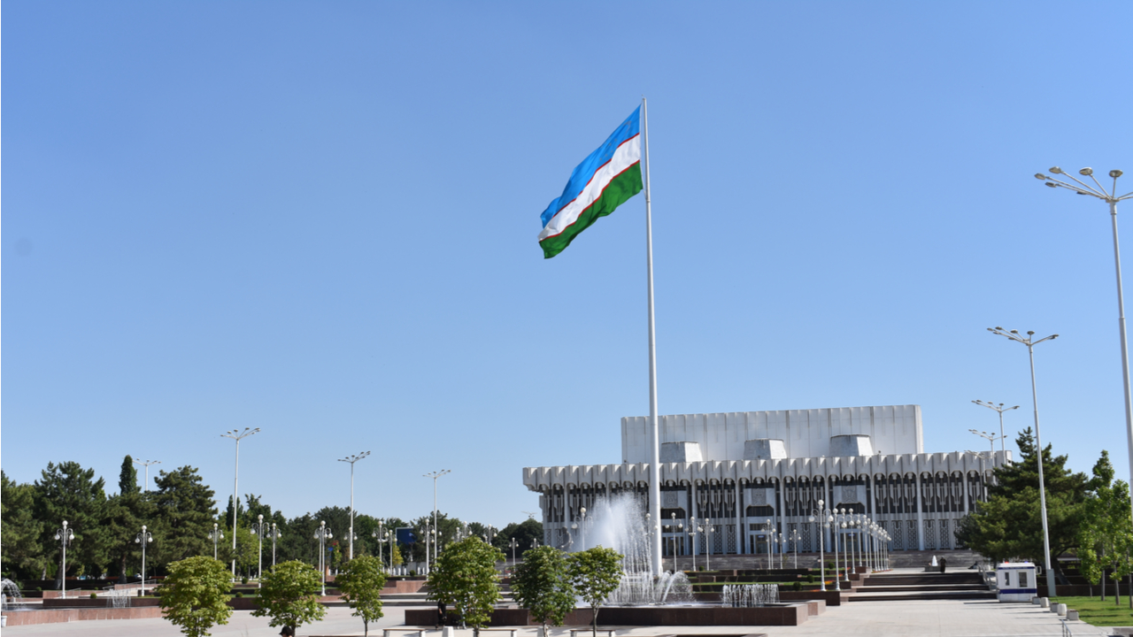 uzbekistan-president-issues-decree-regulating-cryptocurrencies,-mining-and-trading