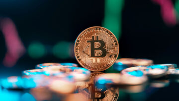 Bitcoin، Ethereum تکنیکی تجزیہ: امریکی صارفین کے اعتماد کی رپورٹ سے پہلے BTC مختصراً $17,000 سے اوپر