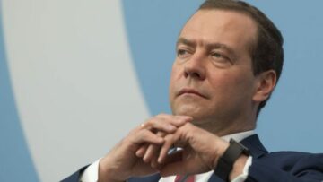 Endine Venemaa president Medvedev ütleb, et dollar kaotab 2023. aastal digitaalsetele valuutadele