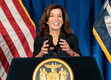 New York-guvernøren kunngjør start på salg av rekreasjonsugress
