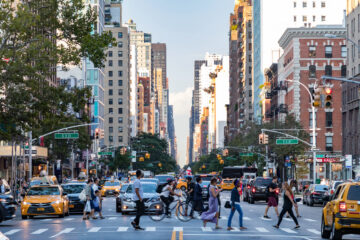 Piața pentru adulți din NYC este deschisă oficial pentru afaceri