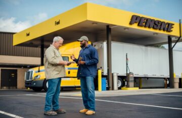Cho thuê xe tải Penske mở rộng việc sử dụng dầu diesel tái tạo với Shell