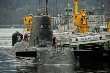Mornarica Združenega kraljestva bo z novo podmornico prevzela operacije združevanja dronov pod vodo