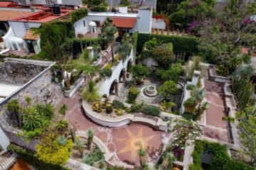 6.25 milijona dolarjev vreden dragulj sije v arhitekturi Rich San Miguel De Allende v Mehiki