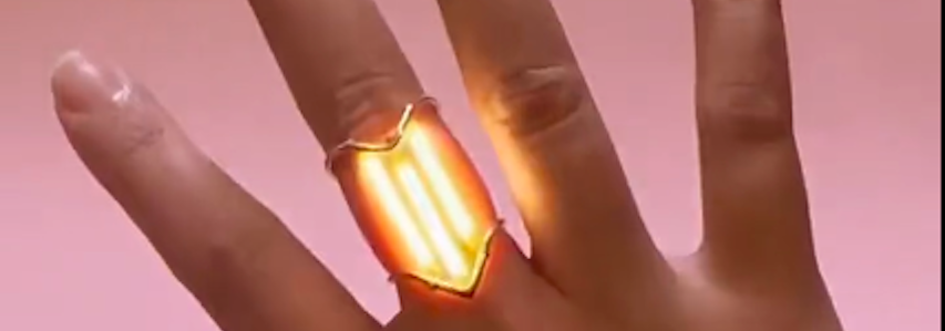 Retro-futurisztikus, ragyogó LED-gyűrű
