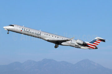 American to end service to Long Beach in February
