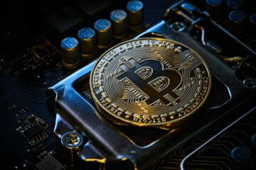 BlackRock presta USD 17 millones a Core Scientific, minero de Bitcoin en bancarrota