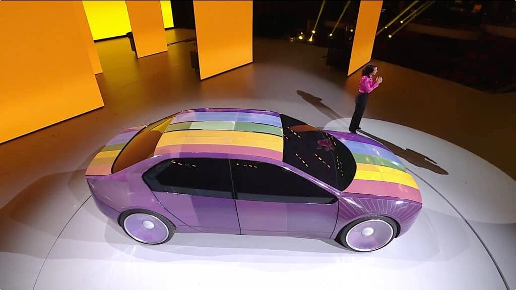 BMW E Ink multicolor i Vision Dee na CES 2023