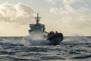Як ВМС Нової Зеландії планують усунути нестачу своїх моряків і кораблів