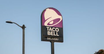 I desperately need to go to this JRPG Taco Bell