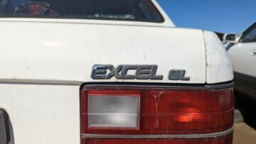 Junkyard Gem: 1988 Hyundai Excel GL Sedan