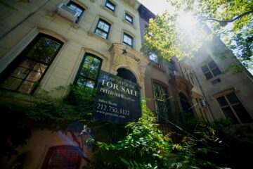 Vânzările de apartamente din Manhattan scad în al patrulea trimestru, deoarece brokerii se tem de o piață înghețată