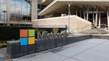 Microsoft odpravlja težave z omrežjem, ki so povzročile izpade v oblaku