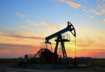 Oil and natural gas: The oil falls back below $80.00