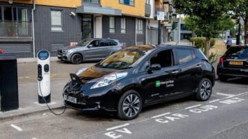 租车巨头企业支持公平的 EV 充电基础设施扩展