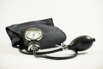 Forschungsergebnisse zeigen, dass ein zehnminütiger CT-Scan eine häufige Ursache für Bluthochdruck erkennen kann