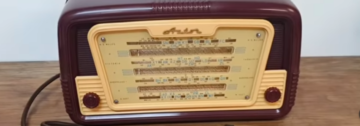 1955 年製アスター ベークライト ラジオの復元