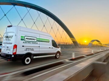 Sonepar seleciona Penske Truck Leasing para fornecer nova frota elétrica leve de Ford E-Transits