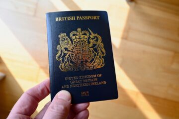 Vice Society objavlja informacije, ukradene iz 14 britanskih šol, vključno s skeniranimi potnimi listi