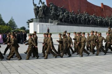 Vom vedea forțele nord-coreene în estul Ucrainei?
