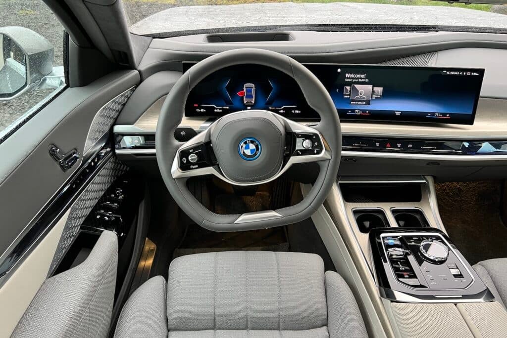 Interior BMW i2023 7