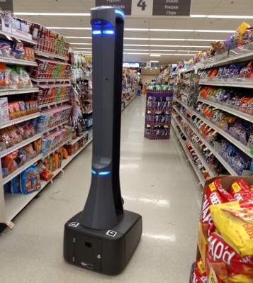 Il robot del negozio di alimentari ottiene un breve assaggio di libertà