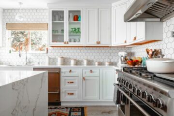 باورچی خانے کو دوبارہ بنانے میں کتنا خرچ آتا ہے؟ (2023)