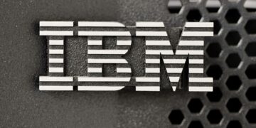 IBM pravi, da uporablja "superračunalnik z umetno inteligenco" od maja, vendar se je odločil, da zdaj pove svetu
