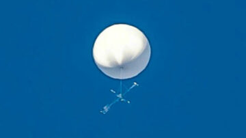 Le Japon dit qu'il présume fortement que la Chine a envoyé trois ballons espions dans son espace aérien