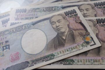 O iene japonês se recuperou na sexta-feira. E o dólar?