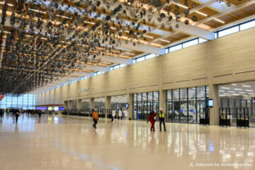 Kansas City öppnar sin nya enhetliga terminal i morgon. Vi hade en smygtitt och det är AWESOME.