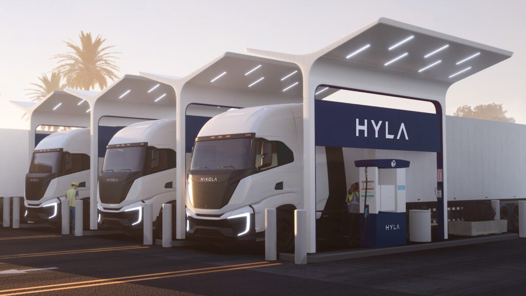 Nikola gradi vodikovo infrastrukturo za svoje tovornjake na gorivne celice