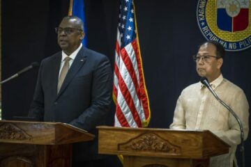 Filipine caută patrule în Marea Chinei de Sud cu SUA și Australia