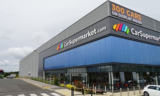 Supermarktgroep voor gebruikte auto's van Stellantis opent renovatiecentrum in Hull