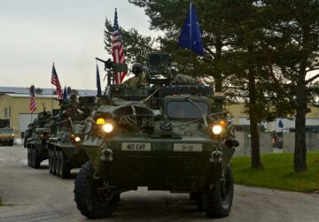 Előfordulhat, hogy a tankok idén nem érik el Ukrajnát – mondta az amerikai hadsereg titkára