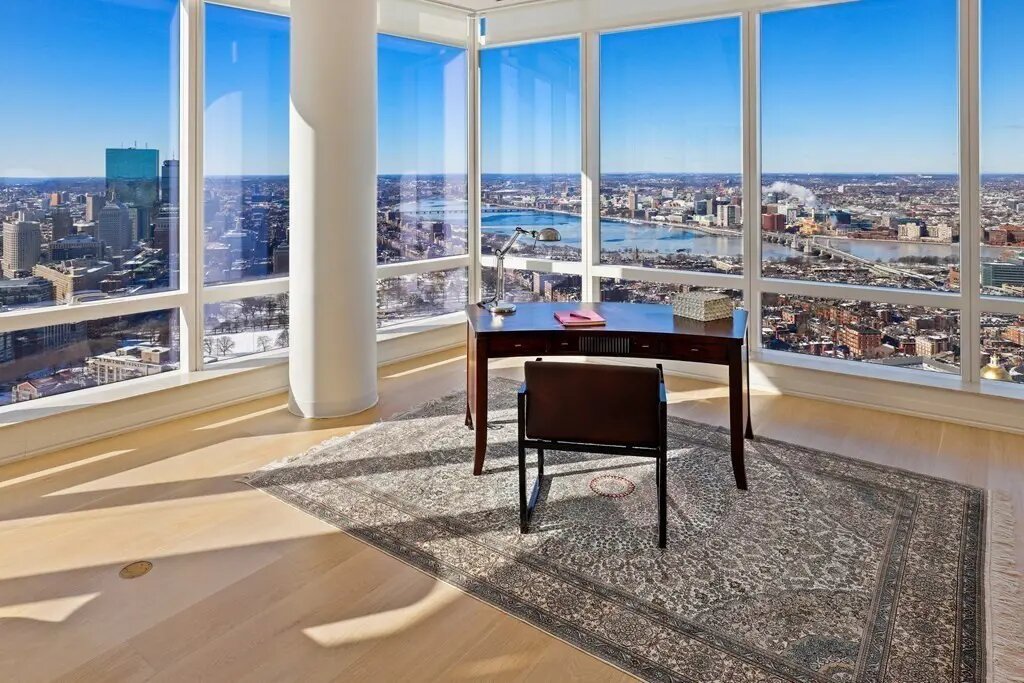 ufficio a Boston attico con vista sulla città in una giornata limpida