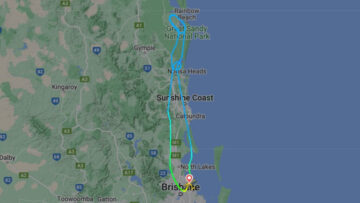 שניים נלקחו לבית החולים לאחר סערת Qantas Dash 8