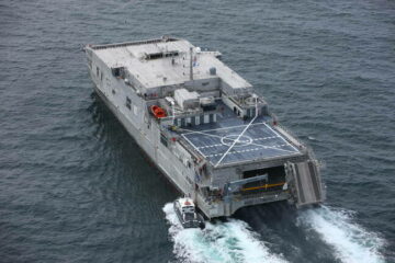 چه کسی به ملوان نیاز دارد؟ آخرین کشتی رباتیک نیروی دریایی ایالات متحده می تواند به مدت 30 روز کار کند