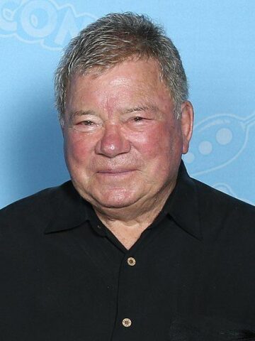 William Shatner Feature-length Documentary Reaches $790,000 Equity Crowdfunding Goal (less than a week)