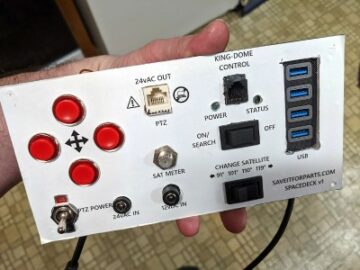A Parts Bin Cyberdeck Built for Satellite Hacking