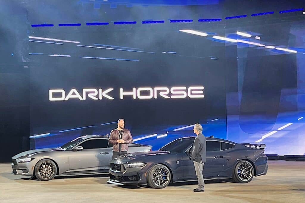 2024 Ford Mustang Dark Horse debuut NAIAS 2022