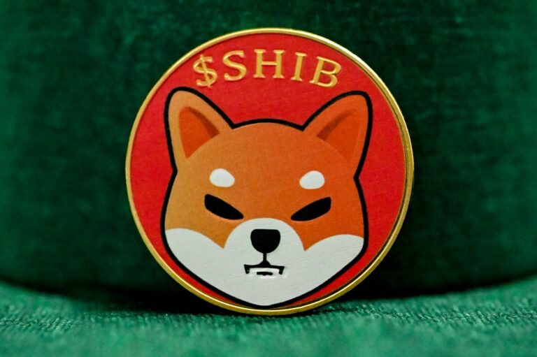파산한 Crypto Lender Voyager, Coinbase에서 400억 개의 Shiba Inu($SHIB) 판매