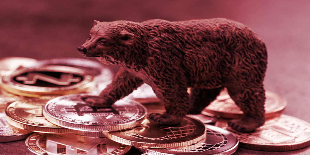Bitcoin keldert met 8% terwijl de cryptomarkt onder de $1 biljoen zakt