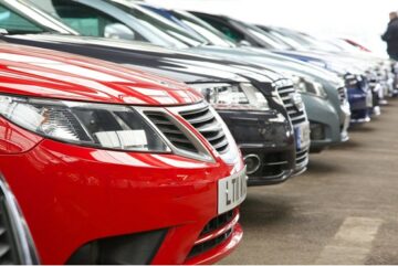 Aanhoudende vraag voedt prijsstijgingen voor nieuwe en gebruikte auto's in februari