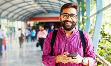 India Dilaporkan Menindak Aplikasi Pra-Instal